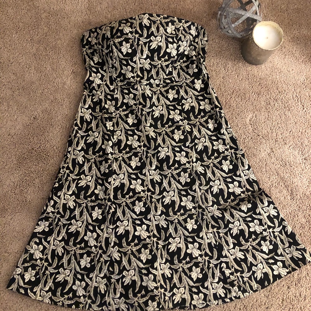 Strapless dress size 4 GAP
